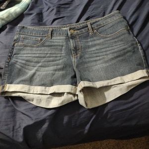 Time And Tru Mid-rise Jean Shorts